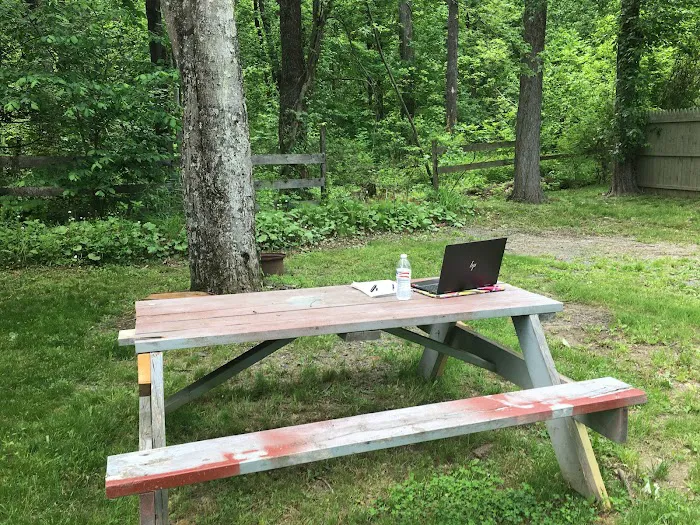 CreekView Campsites Picture 3