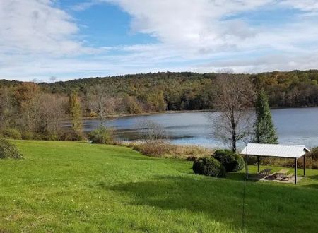 Oakwood Lake Village