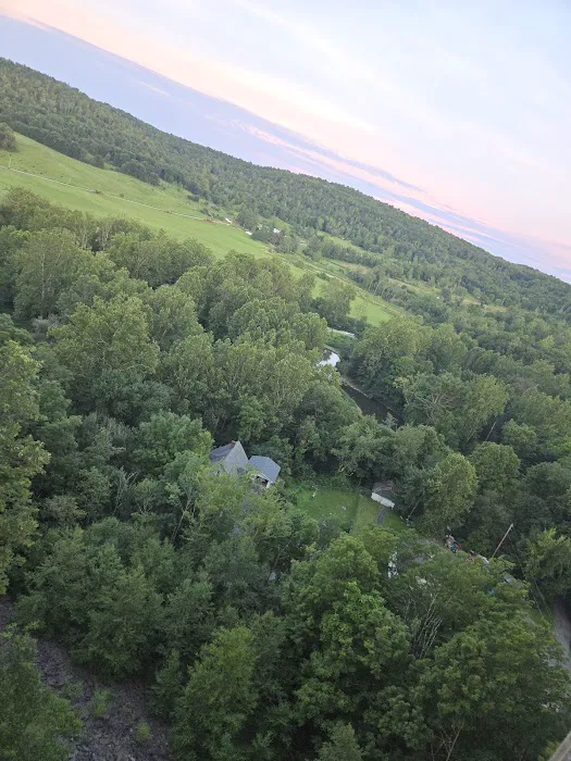 Benton Hills Mobile Home Park Picture 6