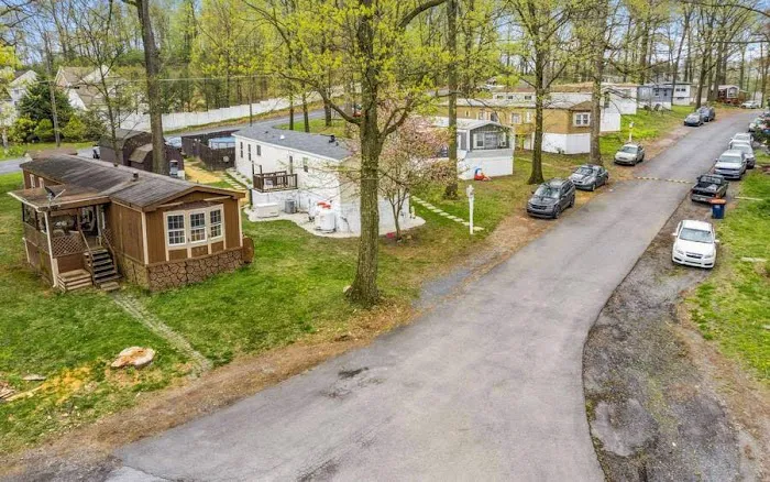 Fairview Mobile Home Park Picture 2