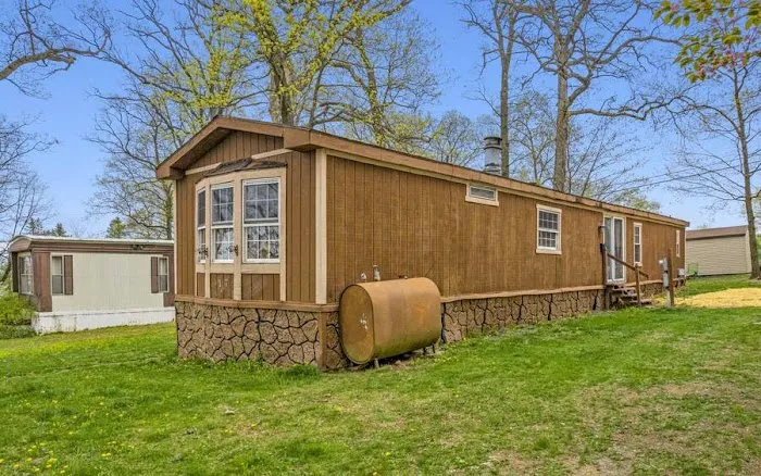 Fairview Mobile Home Park Picture 4