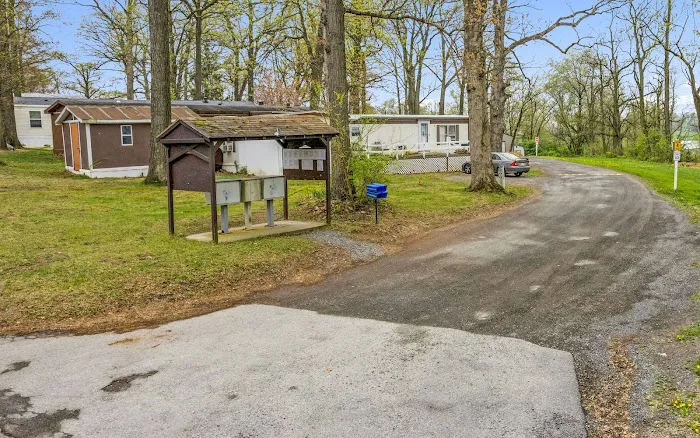 Fairview Mobile Home Park Picture 5