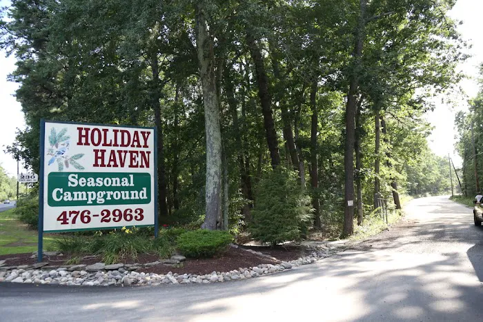 Holiday Haven Campground Picture 3