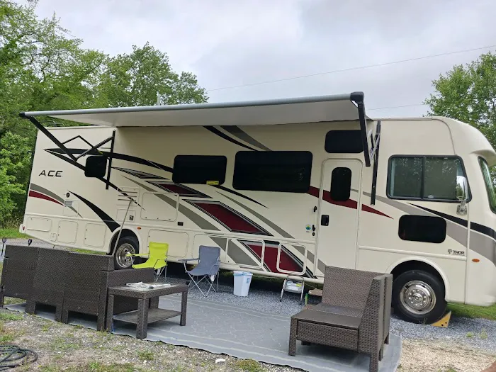Sleepy Hollow Campground Picture 8