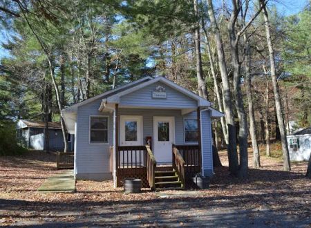 Mirror Lake Retreat