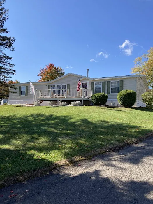 Wooded Estates Mobile Home Community Picture 3