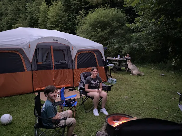 Hide-A-Way Campsite Picture 3