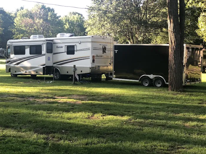 Sleepy Hollow Campground Picture 8