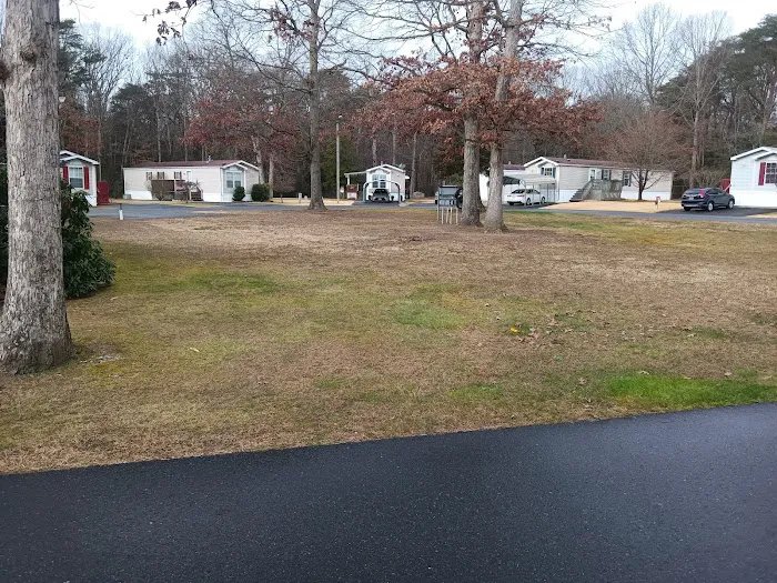Fairton Oaks Mobile Home Community Picture 4