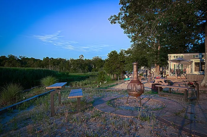 River Beach RV Resort Picture 6
