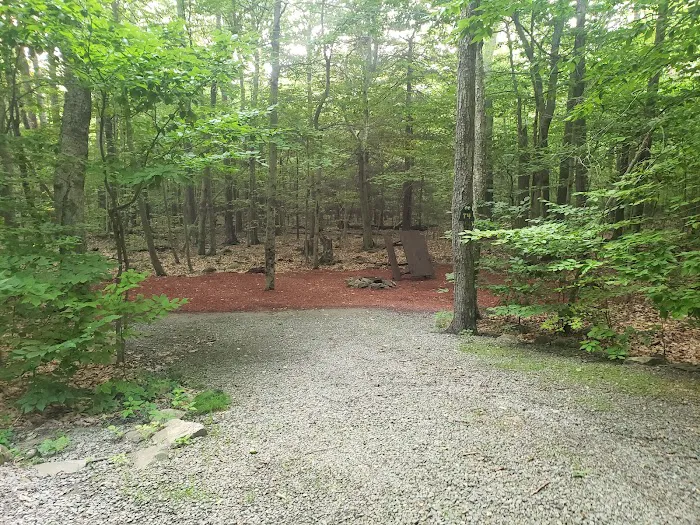 Hemlock Campground & Cottages Picture 8