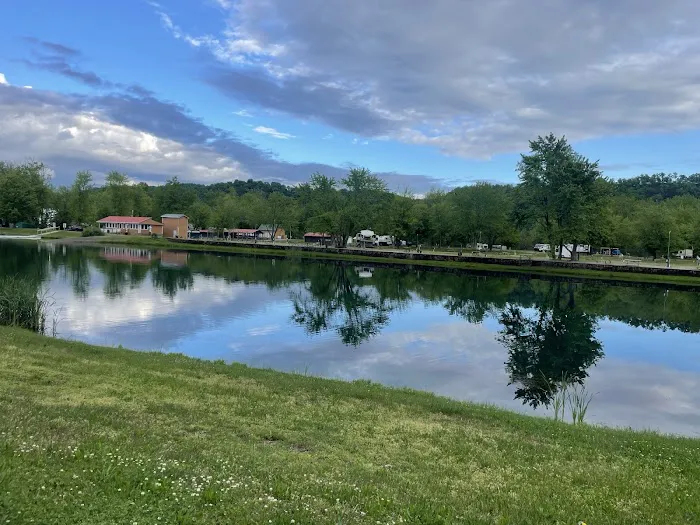 Splash Magic RV Resort by Rjourney Picture 1