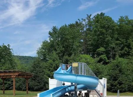Twin Grove RV Resort & Cottages