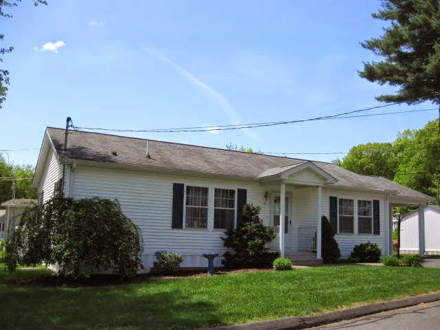 Laurel Heights Picture 1