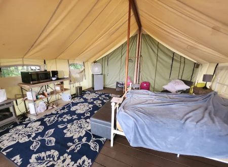 Keen Lake Camping Cottage Resort