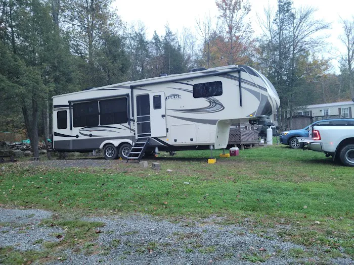 Ponderosa Pines Family Campground Picture 5
