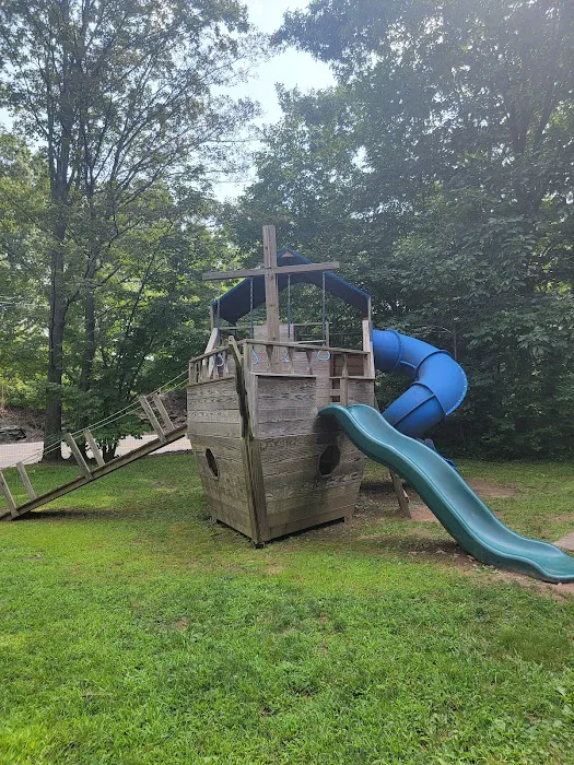 Blue Mountain Campground Picture 7