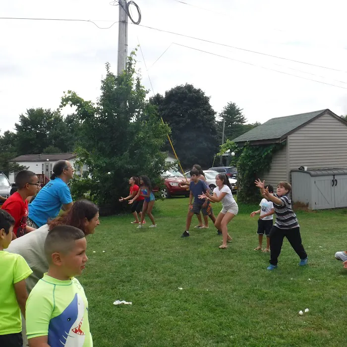 Brookside Campgrounds Picture 7