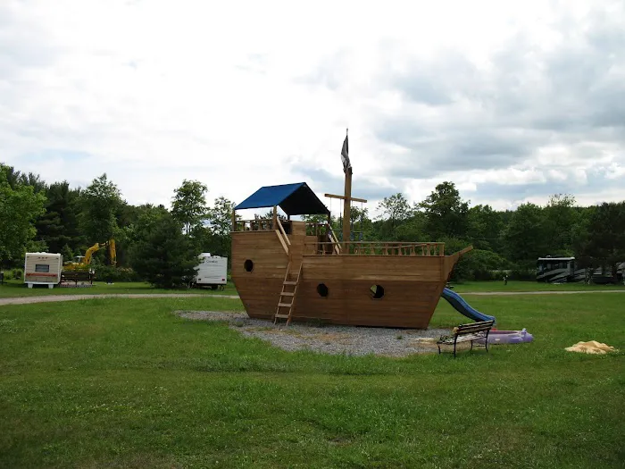 Brookside Campgrounds Picture 10
