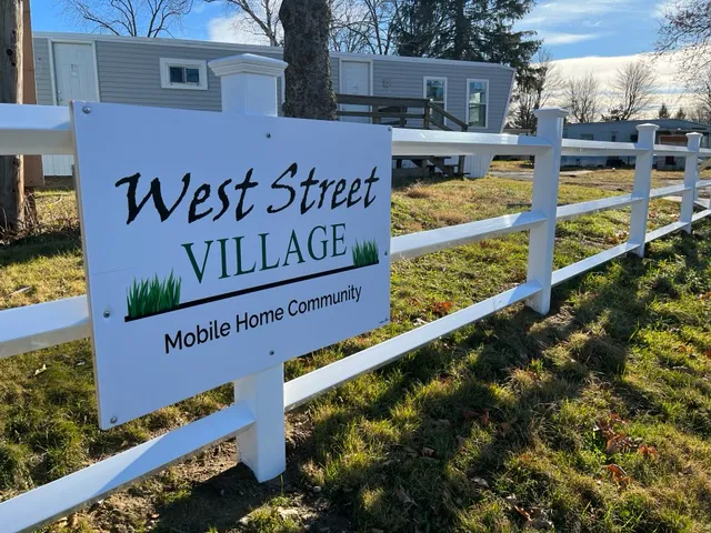 West Street Village Mobile Home Community Picture 3