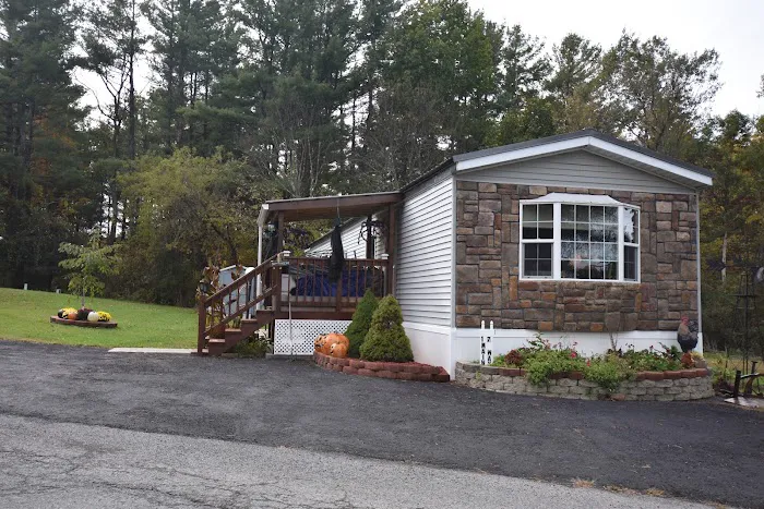 Country Acres Mobile Home Community Picture 9