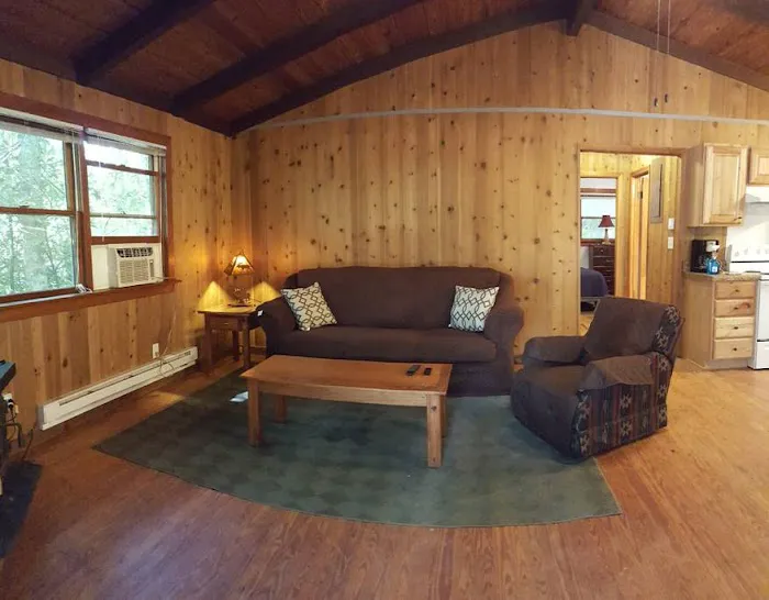 Wild Rock Cottage Picture 3