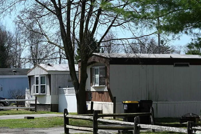 Malta Gardens Mobile Home Park Picture 5