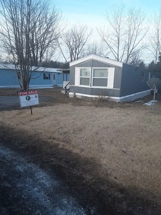 Malta Gardens Mobile Home Park Picture 9