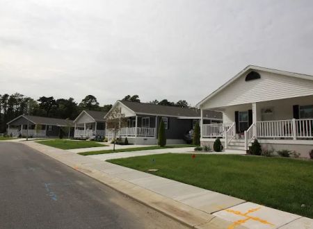 Oak Forest II Manufactured Home Community