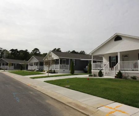Oak Forest II Manufactured Home Community