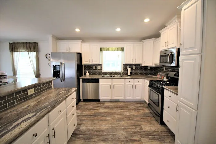 Oak Forest II Manufactured Home Community Picture 6