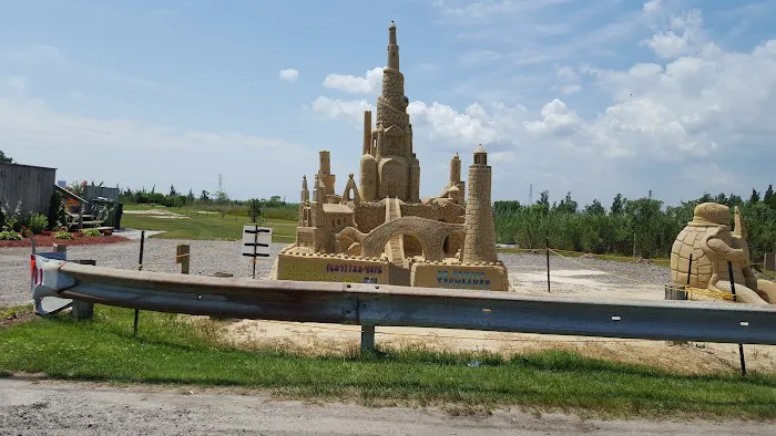 Bay Breeze Village Picture 3