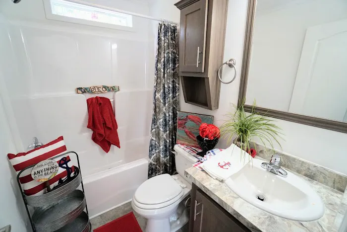 Harbor Crossings Manufactured Home Community Picture 2