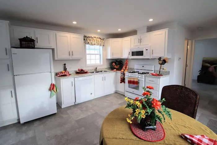 Harbor Crossings Manufactured Home Community Picture 4