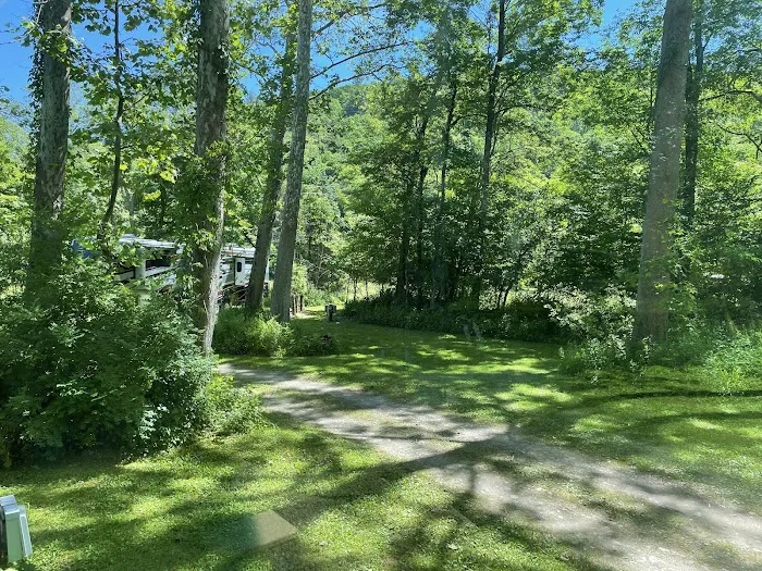 Pleasant Valley Campground Picture 2
