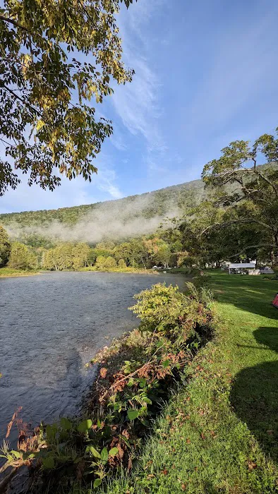 The Beaver-Del Campground Picture 8