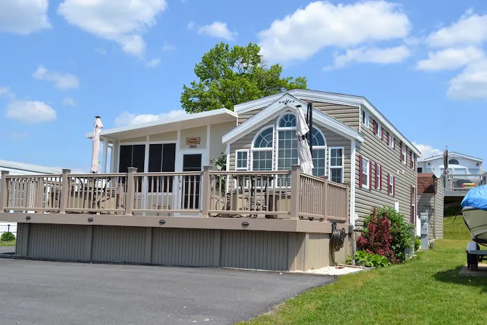 Buttonwood Beach R.V. Resort Picture 3