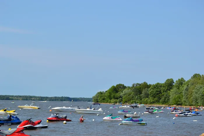 Buttonwood Beach R.V. Resort Picture 4