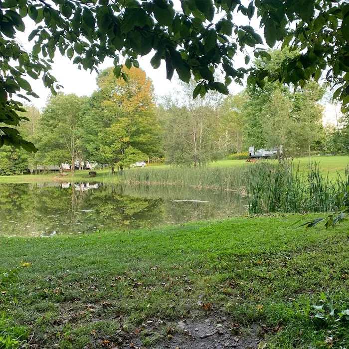 Valleyview Farm & Campgrounds Picture 2