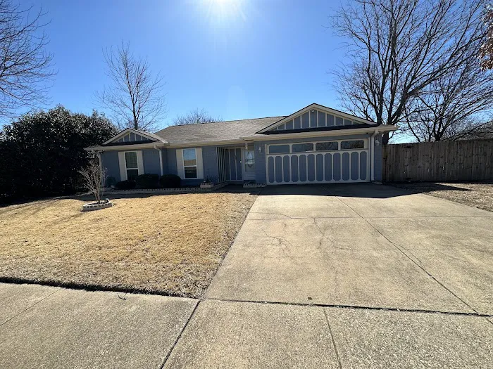 1365 N Creek Dr Saginaw Picture 1