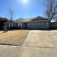 1365 N Creek Dr Saginaw ico