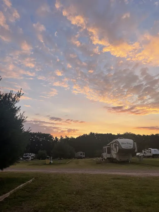 Lake Compounce Campground Picture 1