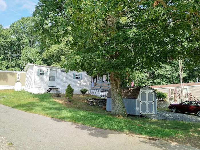 Tilting Rock Mobile Home Community Picture 1