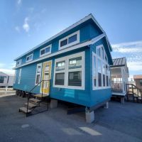 Recreational Resort Cottages and Cabins ico