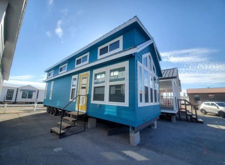 Recreational Resort Cottages and Cabins