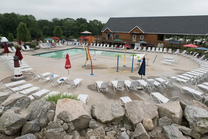 Ashaway RV Resort Picture 9