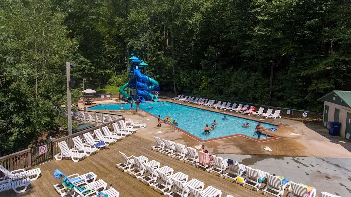 Adventure Bound Camping Resorts - Oak Creek Picture 10