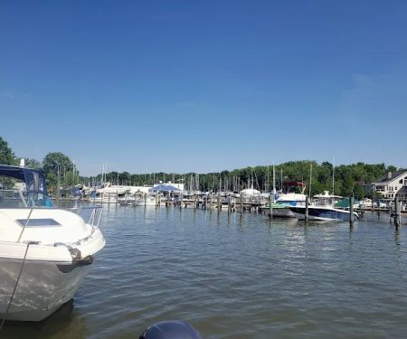 Charlestown Manor Beach And Campground