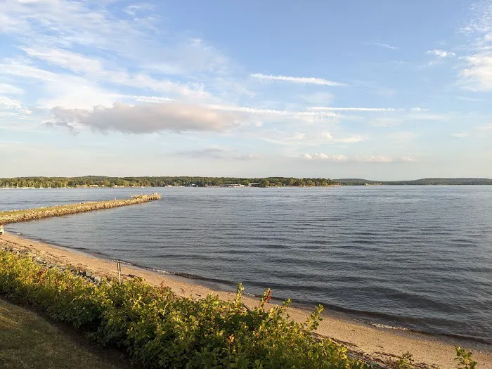Charlestown Manor Beach And Campground Picture 2