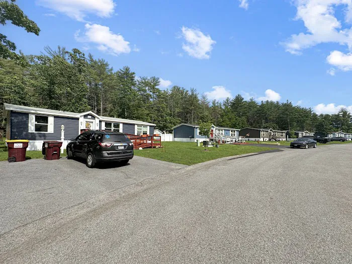 Saratoga Village Mobile Home Park Picture 8